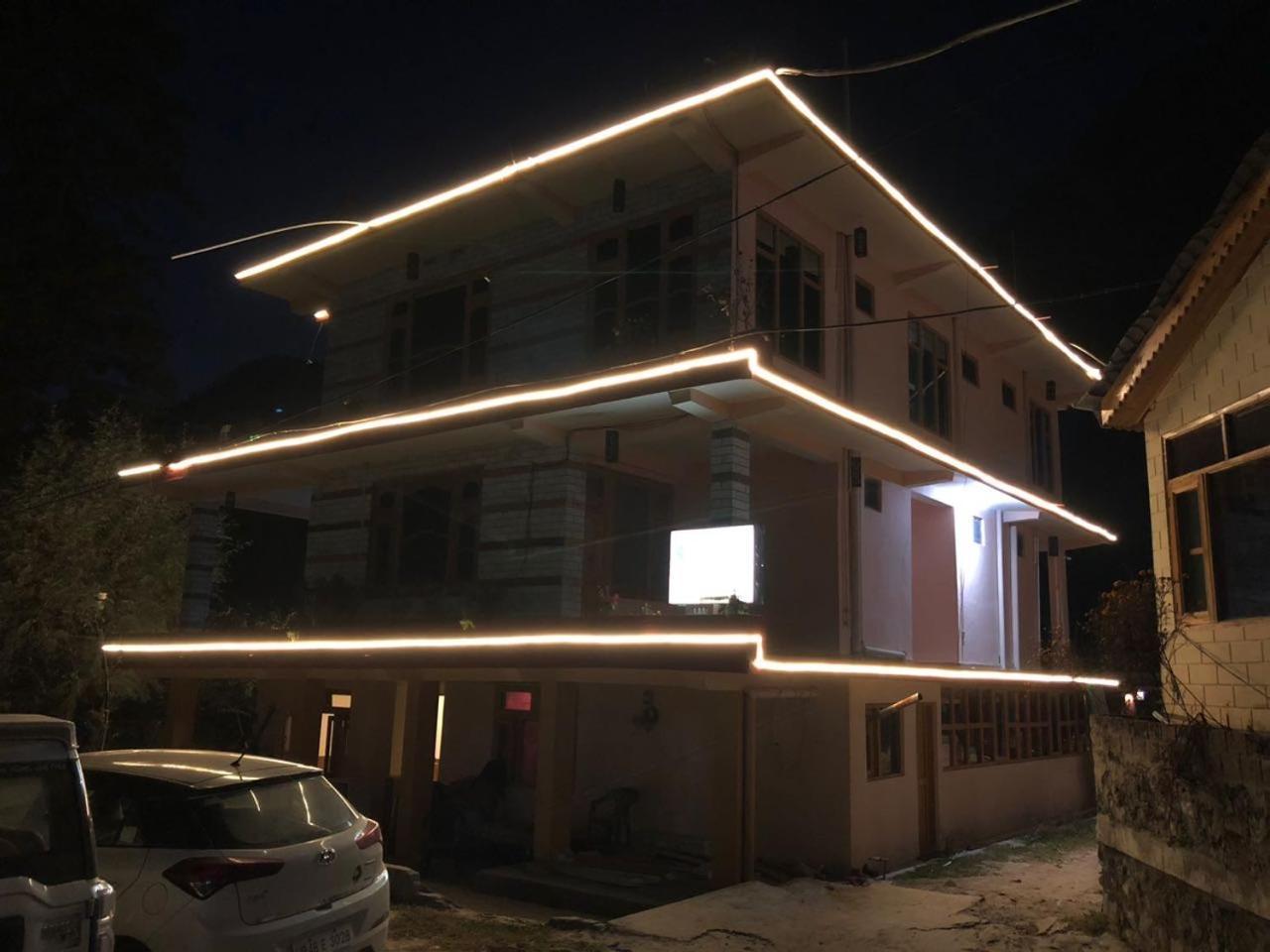 קאסול Hostel Cozy Beds מראה חיצוני תמונה